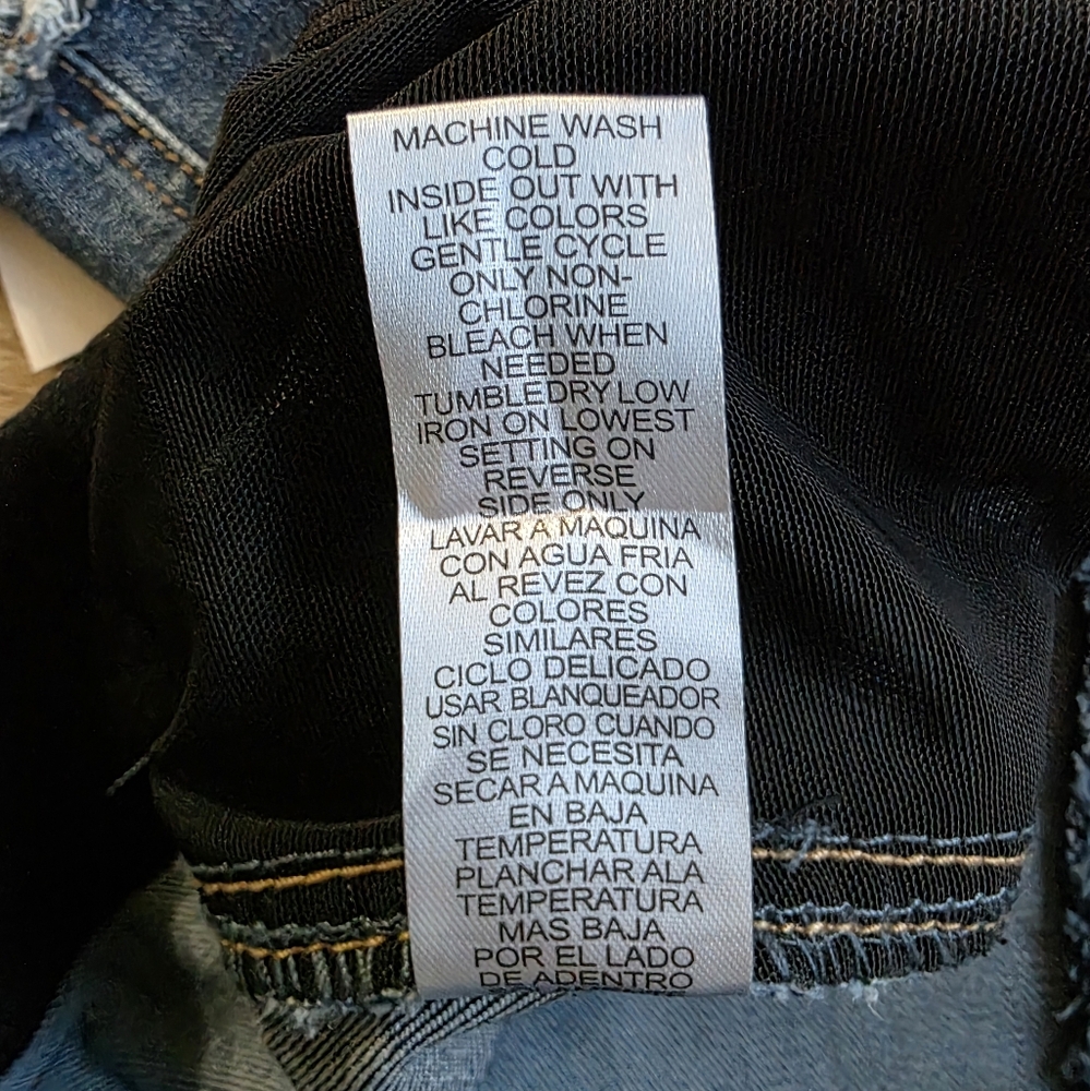 Democracy “Curve Equality” Ab Solution Denim Shorts – Size 14 NWT - Picture 10 of 14
